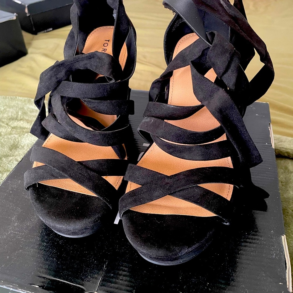 Black strap ankle tie heels